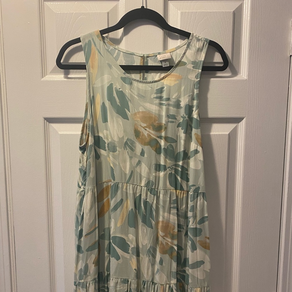 Floral Sleeveless Maxi Dress - Picture 4 of 8